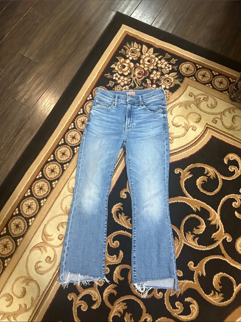Lil mother insider crop step fray 25 in out of the blue